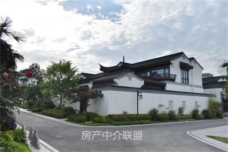 龙城华庭2室1厅1卫87㎡带付房